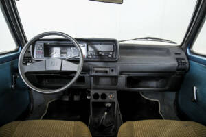 Immagine 3/50 di Volkswagen Golf I Diesel 1.6 (1983)