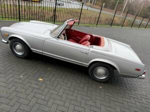 Image 8/36 de Mercedes-Benz 230 SL (1965)