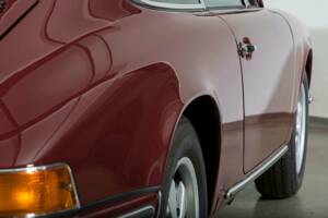 Image 7/20 of Porsche 911 2.2 T (1970)