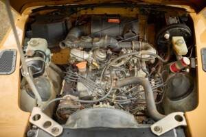 Image 34/42 of Land Rover 110 (1984)