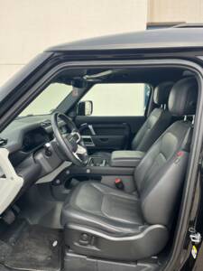 Afbeelding 5/14 van Land Rover Defender 90 P300 AWD (2021)
