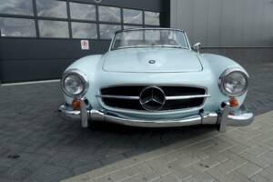 Image 12/43 of Mercedes-Benz 190 SL (1957)