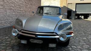 Image 6/67 de Citroën DS 23 Pallas IE (1973)