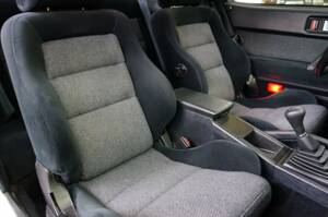 Image 23/55 of Mitsubishi Starion (1989)