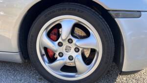 Image 13/18 of Porsche Boxster S (2001)