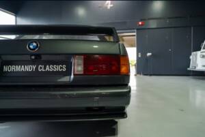 Immagine 9/28 di BMW 320i Baur TC (1985)