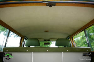 Image 43/43 of Morris Minor 1000 Traveller (1965)