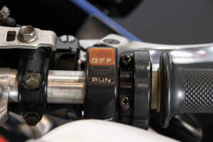 Immagine 43/48 di Honda VFR 750R RC 30 (1988)
