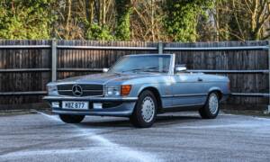 Image 1/19 of Mercedes-Benz 300 SL (1987)