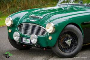 Image 17/59 of Austin-Healey 100&#x2F;6 (BN6) (1958)