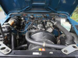 Bild 18/19 von Land Rover 110 (1986)
