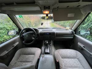 Bild 5/29 von Land Rover Discovery 2.5 Td5 (1999)