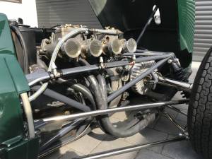 Image 18/31 of Lotus 20 Formula Junior (1961)