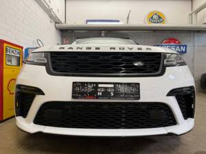 Image 3/18 of Land Rover Range Rover Velar SVAutobiography (2019)