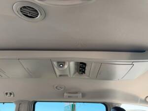 Bild 19/22 von Lancia Voyager 3.6 (2012)