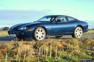 Bild 5/15 von Jaguar XK8 4.0 (2000)