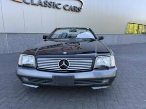 Image 17/46 of Mercedes-Benz SL 320 (1995)