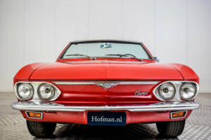 Image 7/50 of Chevrolet Corvair Monza Convertible (1966)