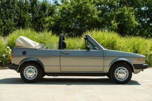Image 8/50 de Volkswagen Golf Mk I Convertible 1.1 (1980)