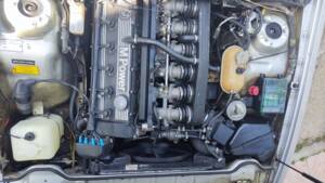 Image 38/48 of BMW M 635 CSi (1985)