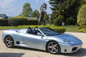 Image 34/50 of Ferrari 360 Modena (2001)