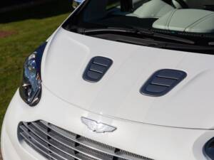Bild 18/95 von Aston Martin Cygnet (2012)