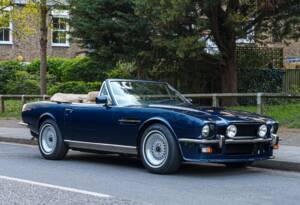 Image 2/26 of Aston Martin V8 EFi Volante (1986)