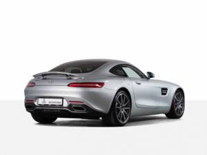 Image 5/49 of Mercedes-AMG GT-S (2015)