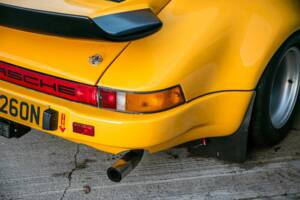 Image 48/50 de Porsche 911 RSR 3.0 (1975)