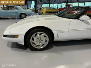Image 10/30 of Chevrolet Corvette Convertible (1995)