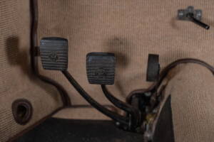 Bild 31/39 von Volkswagen Käfer 1100 Standard (Brezel) (1950)