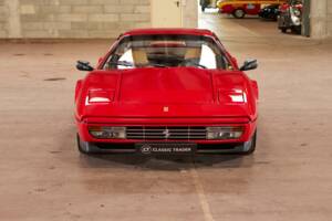 Image 2/79 of Ferrari 328 GTB (1985)