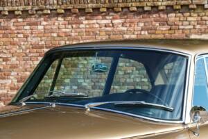 Image 33/50 of Rolls-Royce Silver Cloud III "Chinese Eyes" (1965)
