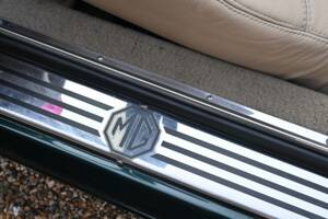 Bild 50/50 von MG RV8 (1995)