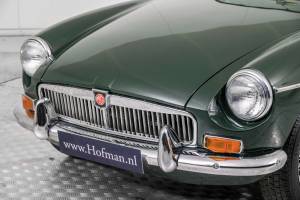 Image 18/50 of MG MGB (1968)