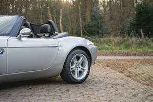 Image 13/27 de BMW Z8 (2000)