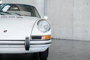 Immagine 30/50 di Porsche 912 (1966)