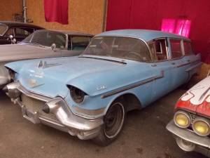 Afbeelding 12/24 van Cadillac 62 Station Wagon (1957)