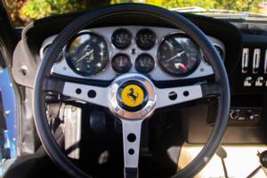 Image 16/17 de Ferrari 365 GTB&#x2F;4 Daytona (1973)