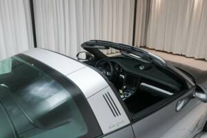 Image 18/20 of Porsche 911 Targa 4S (2016)