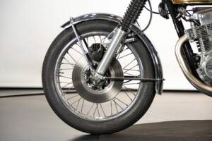 Image 13/50 of Honda CB 750 Four (1975)