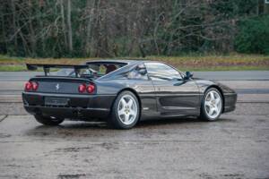 Image 6/35 de Ferrari F 355 Challenge (1995)