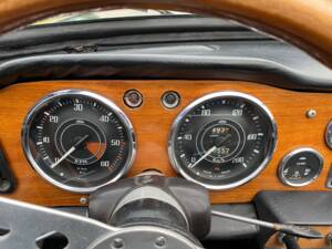 Image 33/66 of Triumph TR 4 (1964)