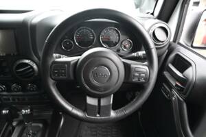 Imagen 25/50 de Jeep Wrangler 3.6 V6 (2015)