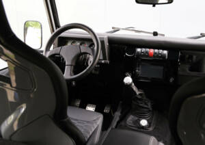 Image 49/56 of Land Rover 90 (1990)
