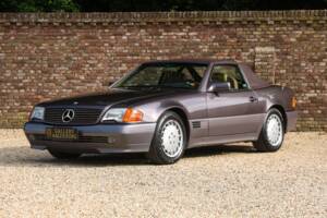 Image 35/50 of Mercedes-Benz 500 SL (1990)