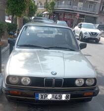 Image 6/51 of BMW 318i (1985)