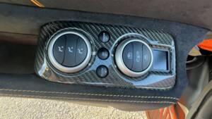 Bild 28/48 von McLaren 650S Spider (2014)