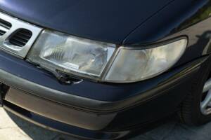 Obraz 12/50 pojazdu Saab 900 2.0i (1997)