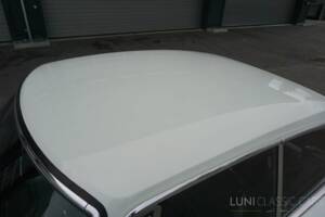 Image 21/54 de MG MGB GT (1974)